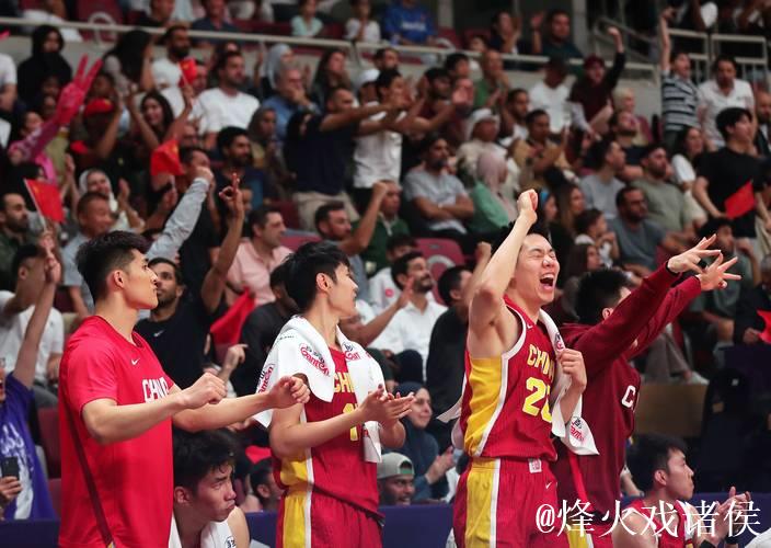 中国队夺中学生篮球亚锦赛双冠